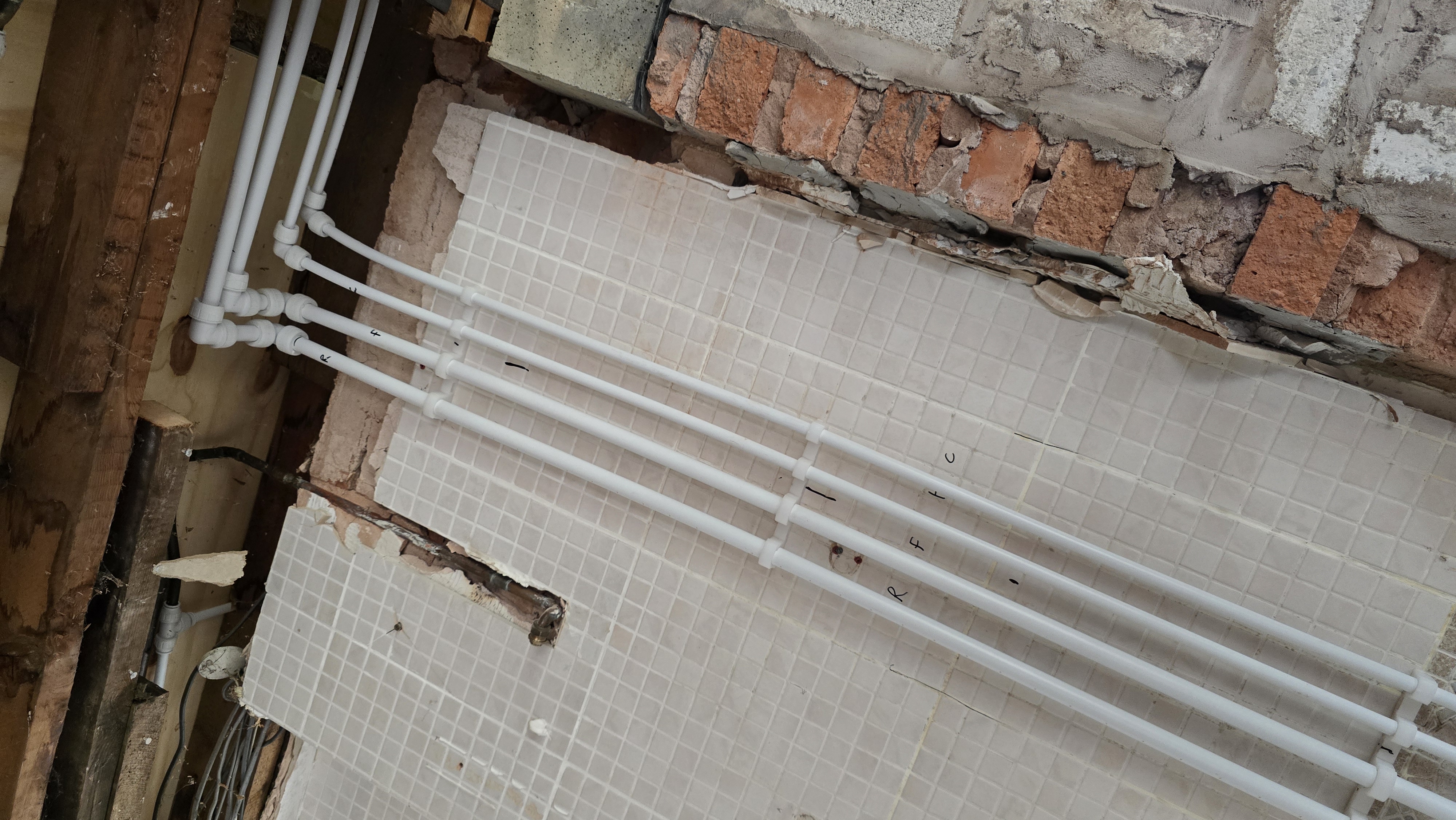 Boiler Refit PolyPlumb Enhanced White Case Study (6).jpg